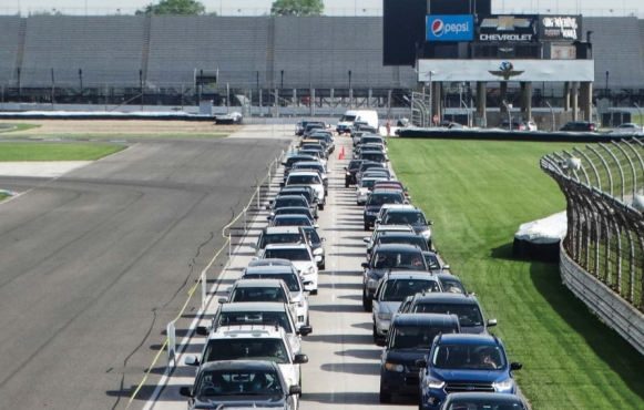 To make sure Hoosiers didn’t go hungry during the pandemic, Gleaners Food Bank hosted two drive-through food drives on the Indiana Fairgrounds and at the Indianapolis Motor Speedway.