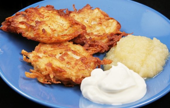 Latke with Applesauce and Sour Cream