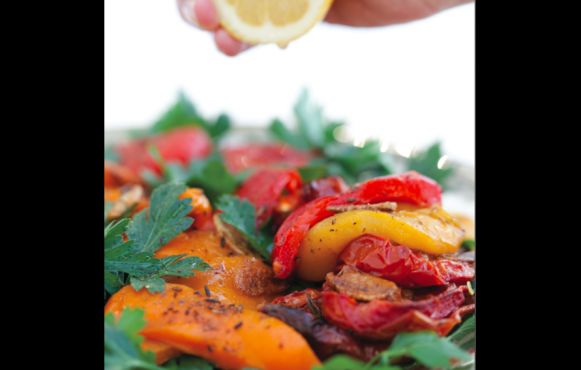   Roasted Red Pepper, Tomato and Parsley Salad  Roasted Red Pepper, Tomato and Parsley Salad