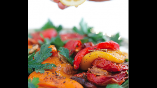   Roasted Red Pepper, Tomato and Parsley Salad  Roasted Red Pepper, Tomato and Parsley Salad